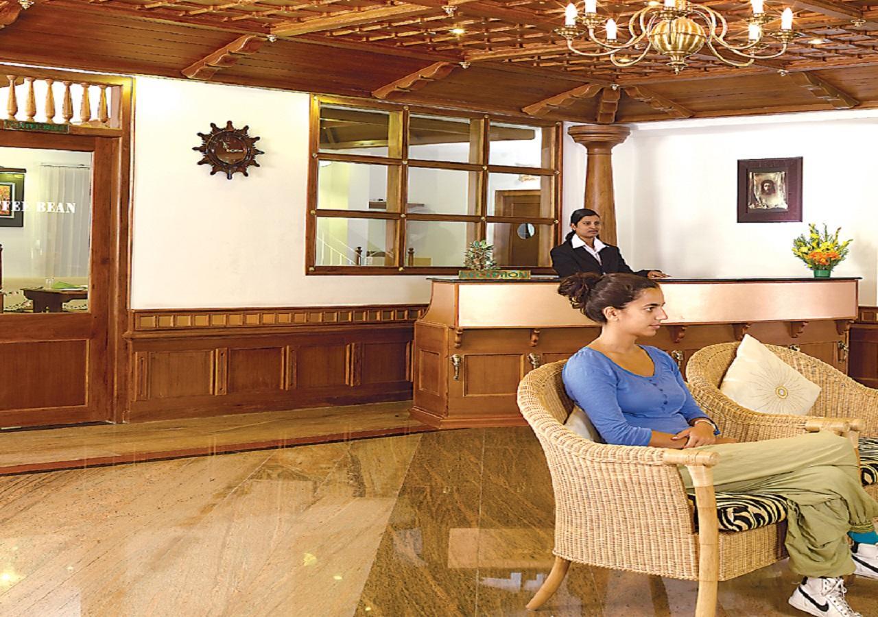 Grand Thekkady Hotel Kumily Exterior foto