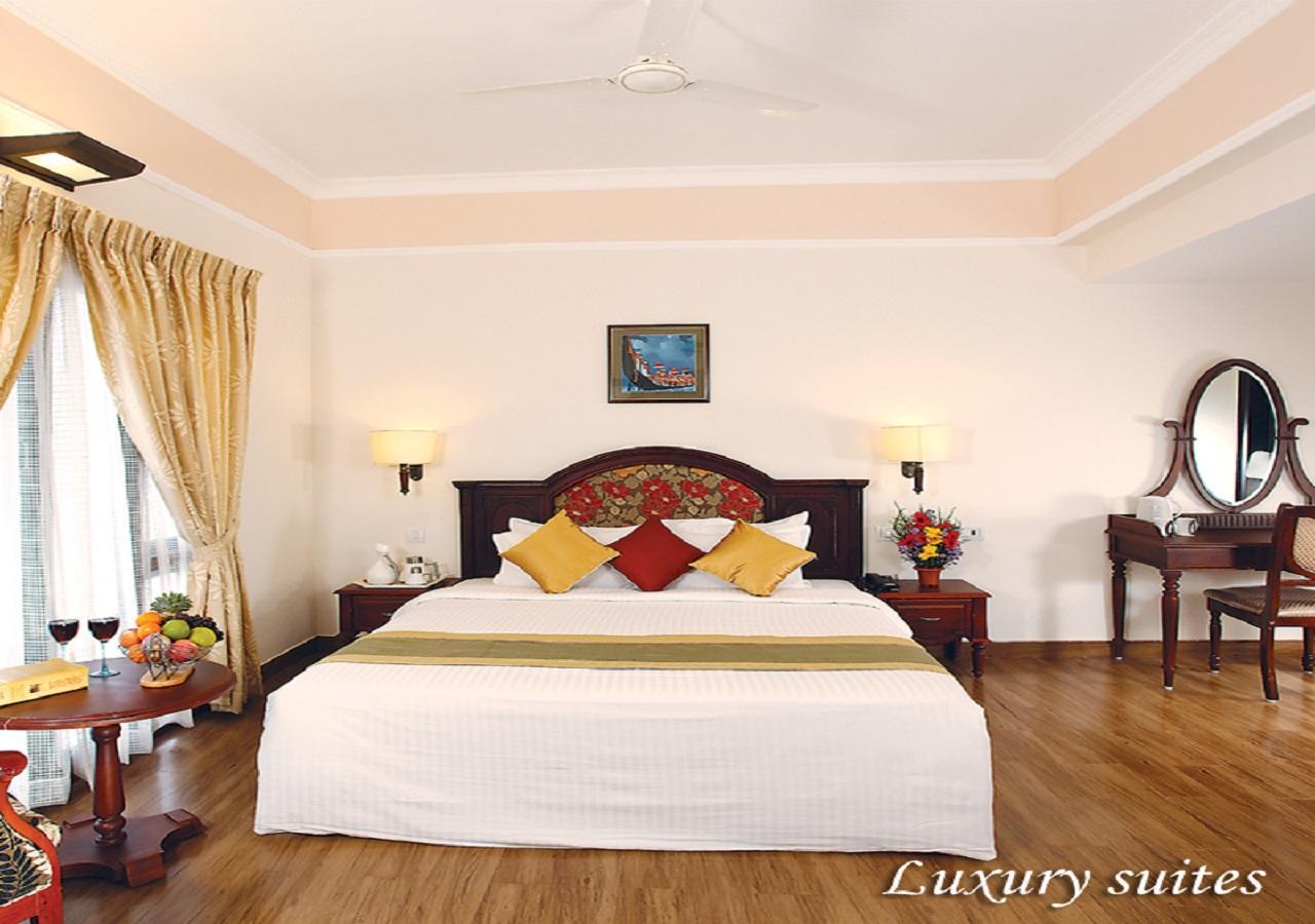 Grand Thekkady Hotel Kumily Exterior foto